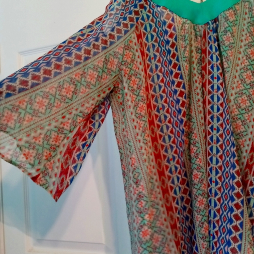 Pattern Shirt - Picture 2 of 5